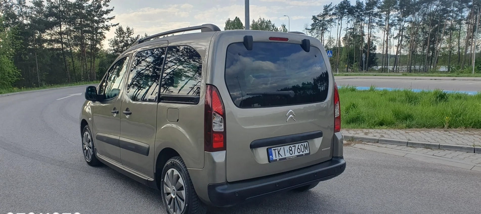 Citroen Berlingo cena 33900 przebieg: 240000, rok produkcji 2014 z Kielce małe 232